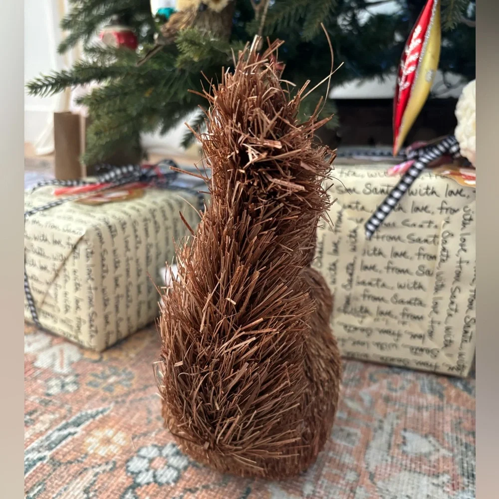 🌿🎄 Pottery Barn Squirrel Christmas Decoration